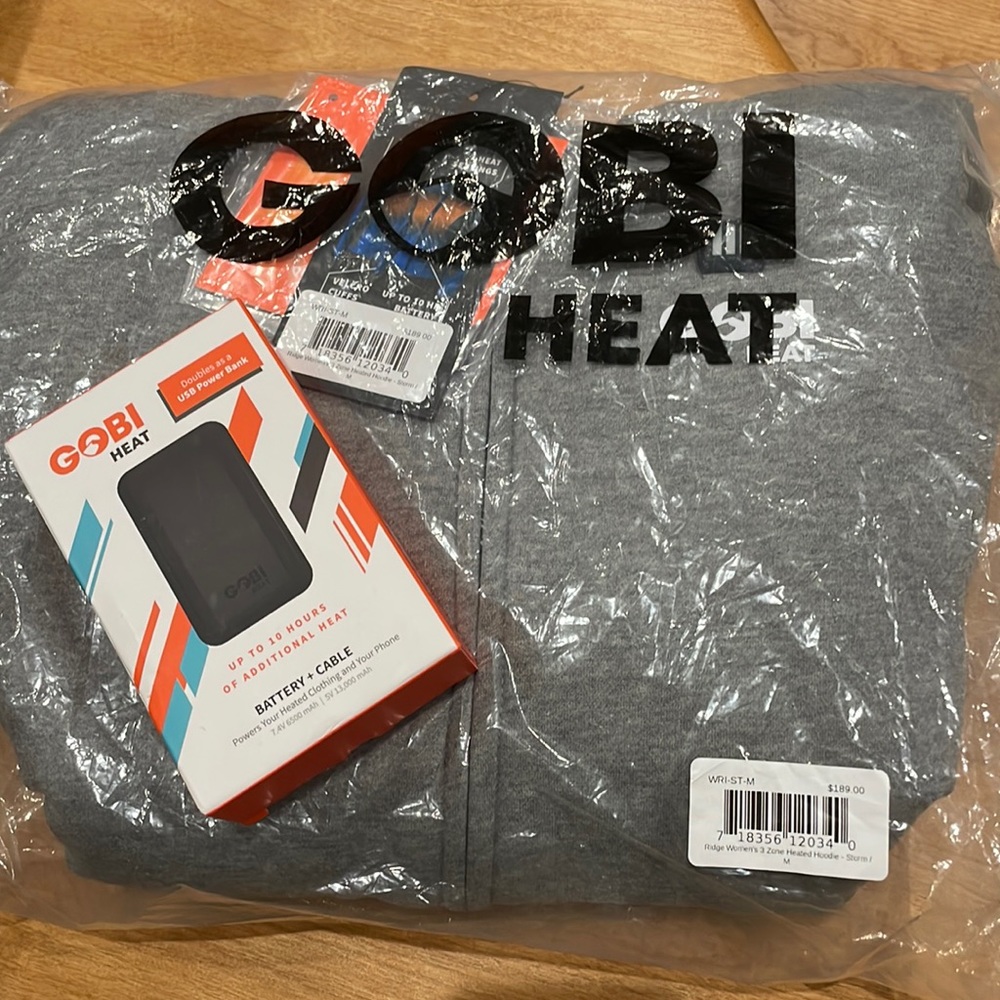 Gobi ridge women’s 3 zone heated hoodie. NWT